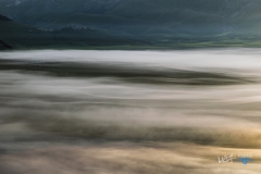 8108-Castelluccio-Alba, Nebbia-260616