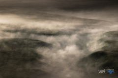 8221-Castelluccio-Alba, Nebbia-260616